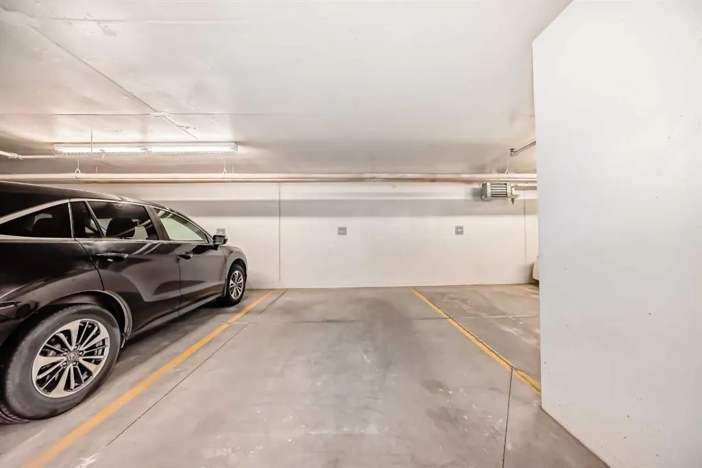 1234 5 Avenue NW, #1106