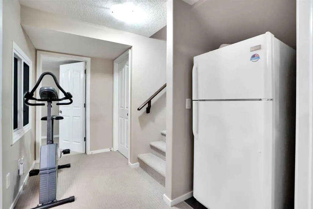 39 Skyview Shores Rise NE