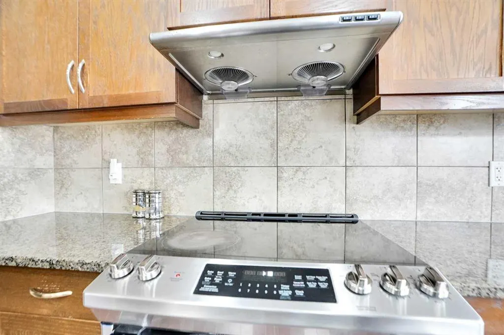 39 Skyview Shores Rise NE