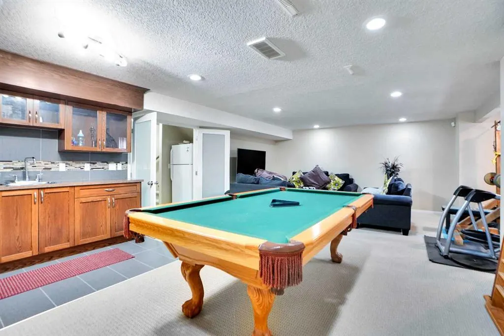 39 Skyview Shores Rise NE