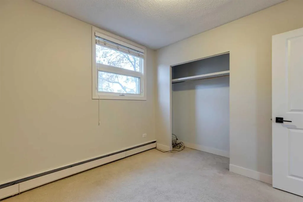 1027 Cameron Avenue SW, #402