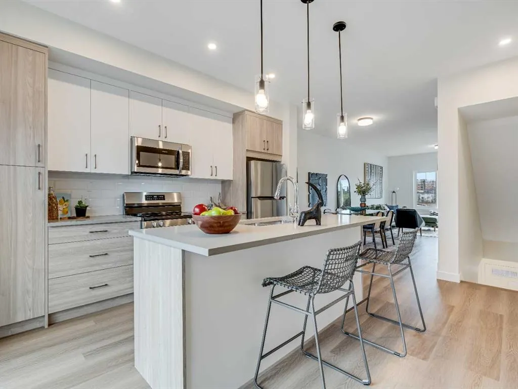 200 SouthRidge Drive, #1305