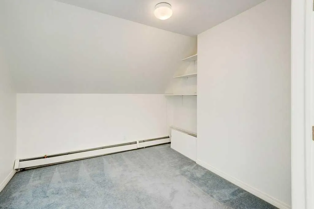 705 56 Avenue SW, #301