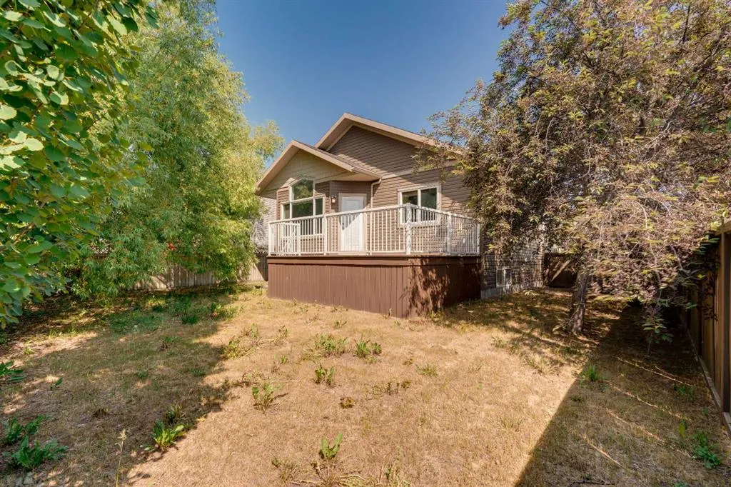 106 Thornbird Way SE