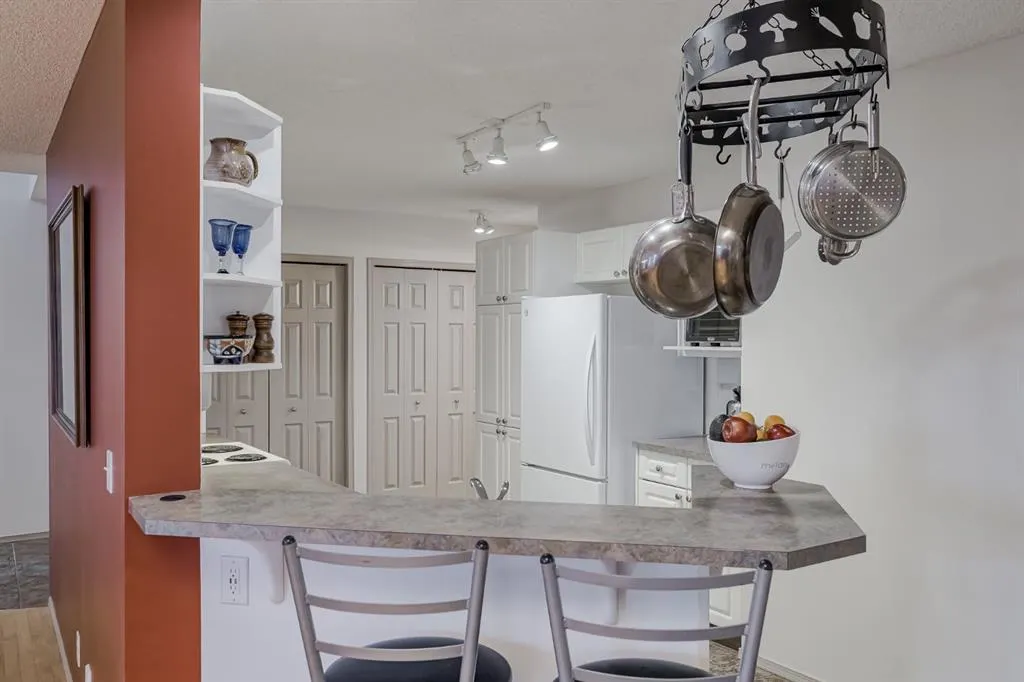 39 Hidden Creek Place NW, #104