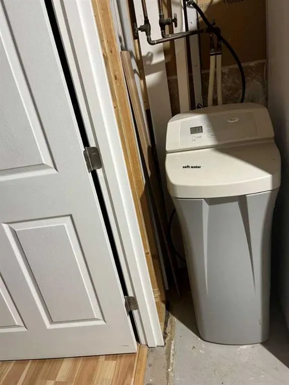 3828 Eastwood Crescent