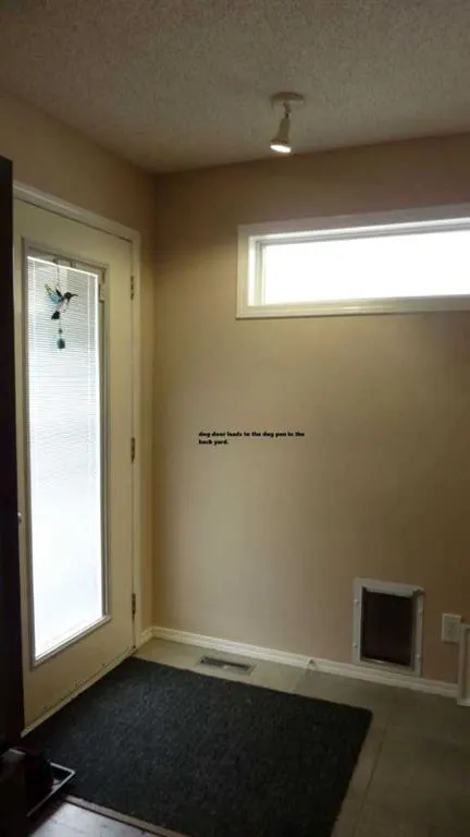 3828 Eastwood Crescent