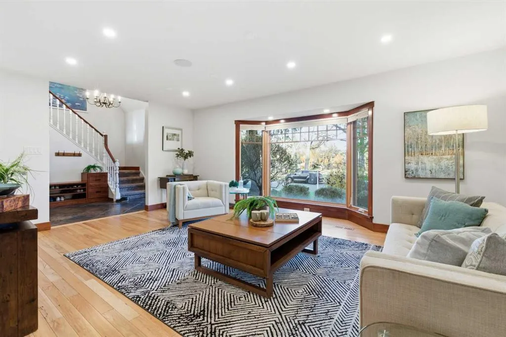 631 Willoughby Crescent SE