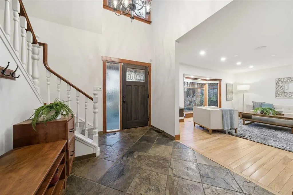 631 Willoughby Crescent SE