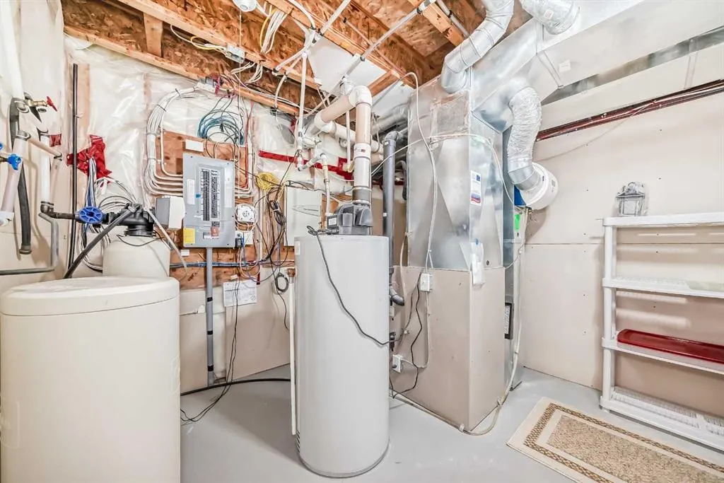 367 Hidden Creek Boulevard NW