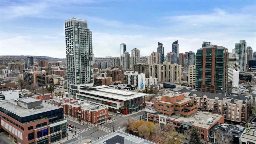 923 15 Avenue SW, #304