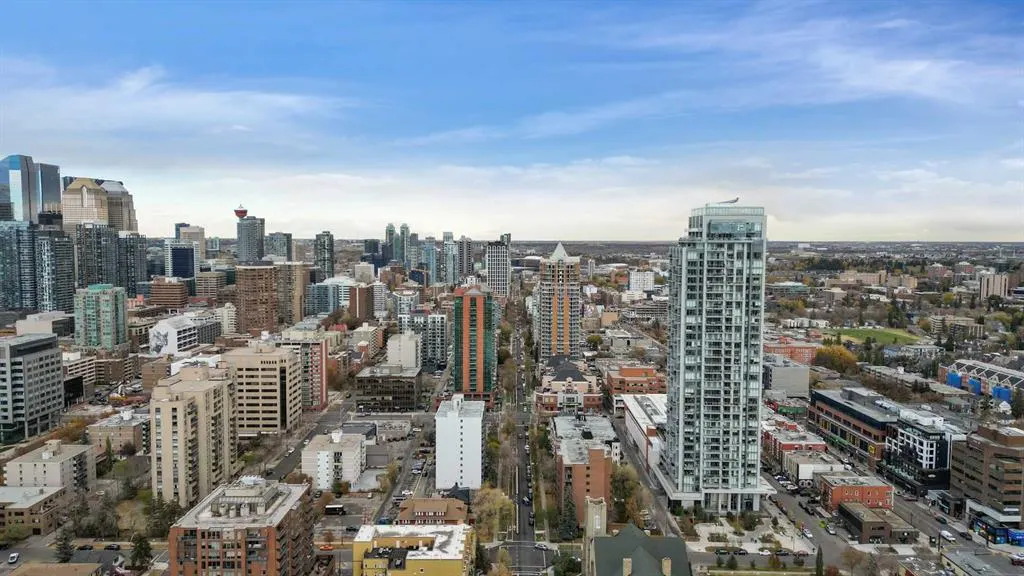 923 15 Avenue SW, #304