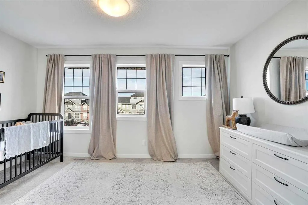 128 Cranbrook Square SE