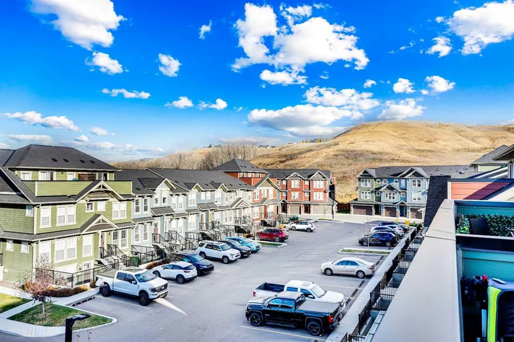 128 Cranbrook Square SE