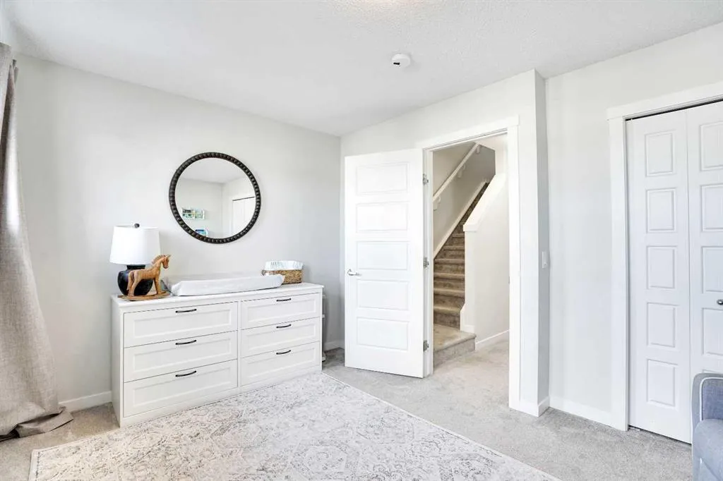 128 Cranbrook Square SE