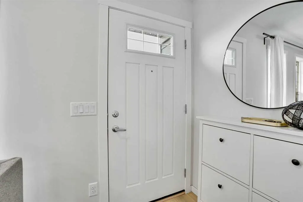 128 Cranbrook Square SE