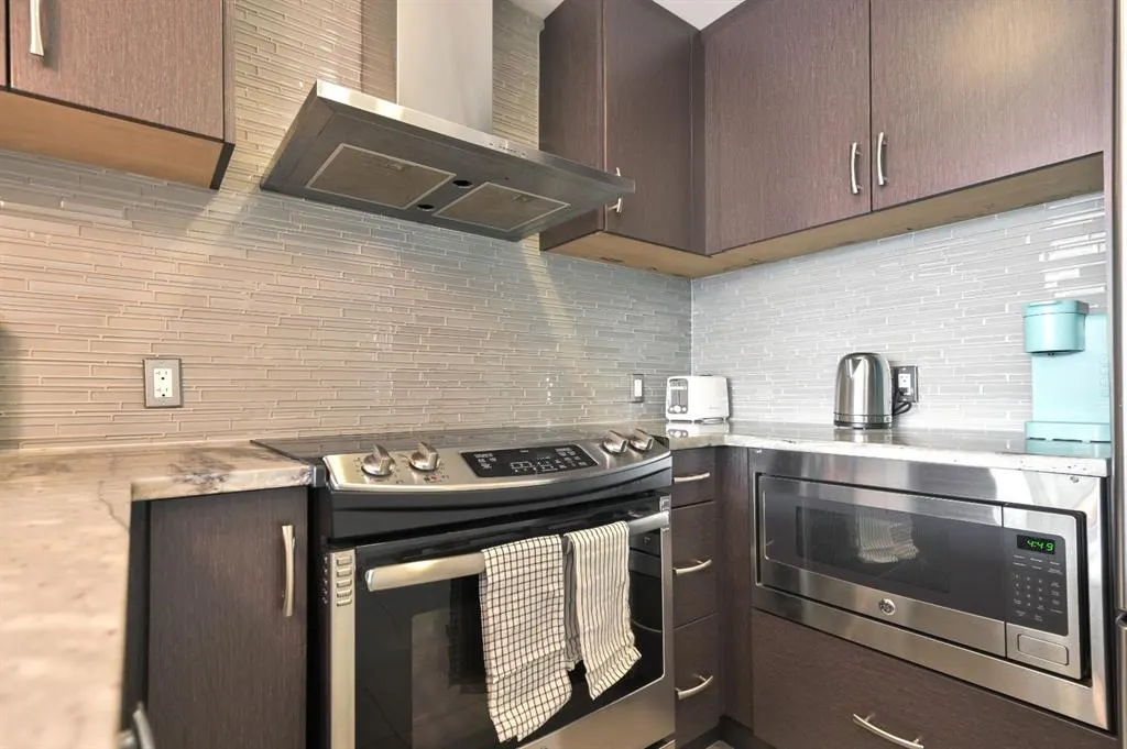 303 13 Avenue SW, #801