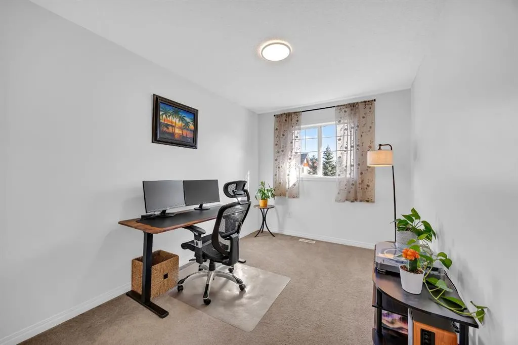 128 Country Village Manor NE