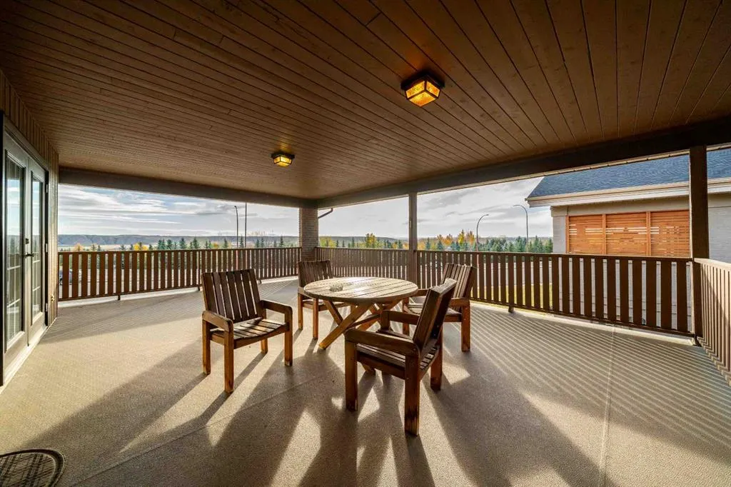 1284 Parkview Drive NE