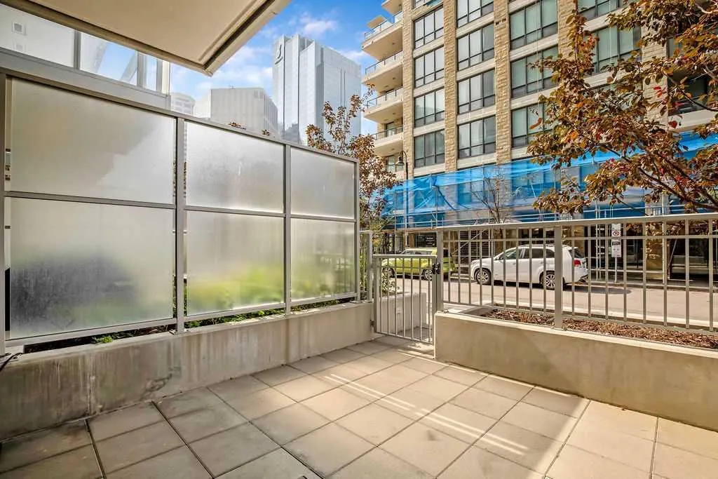 108 Waterfront Court SW, #103