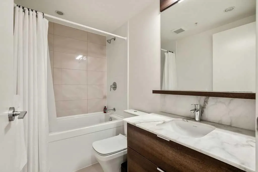 108 Waterfront Court SW, #103