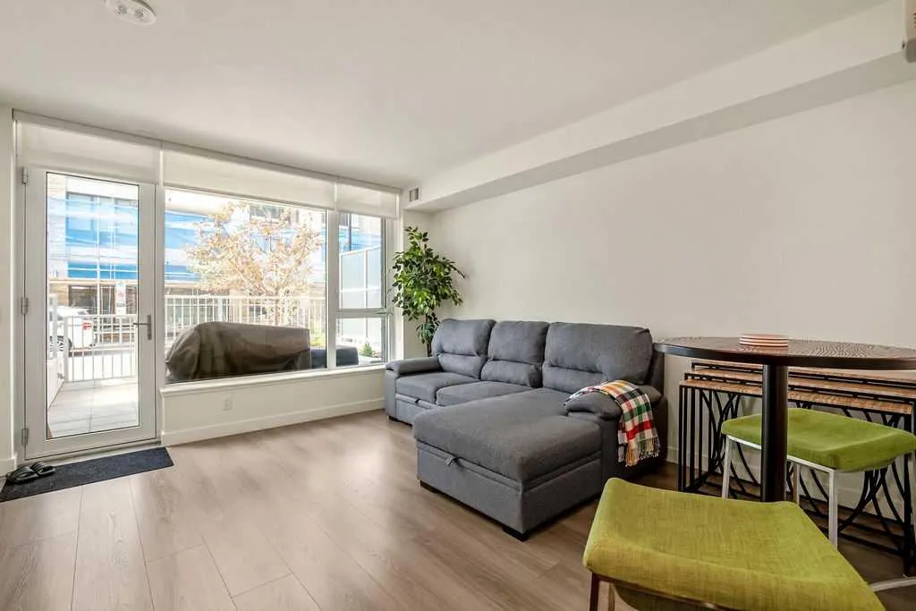 108 Waterfront Court SW, #103