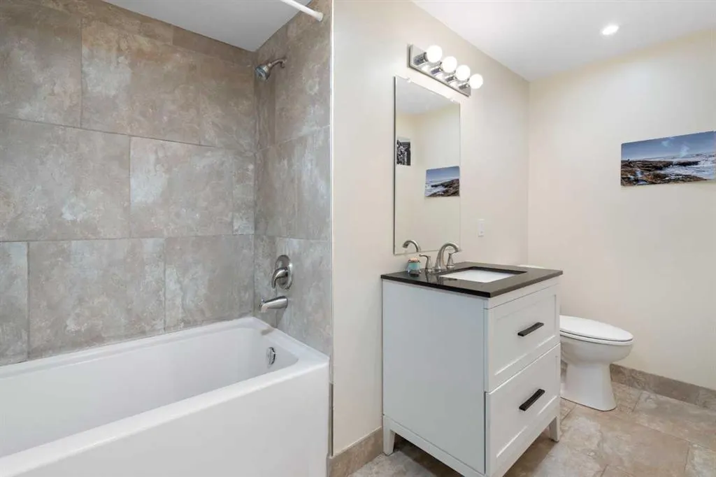 33038 Township Road 272