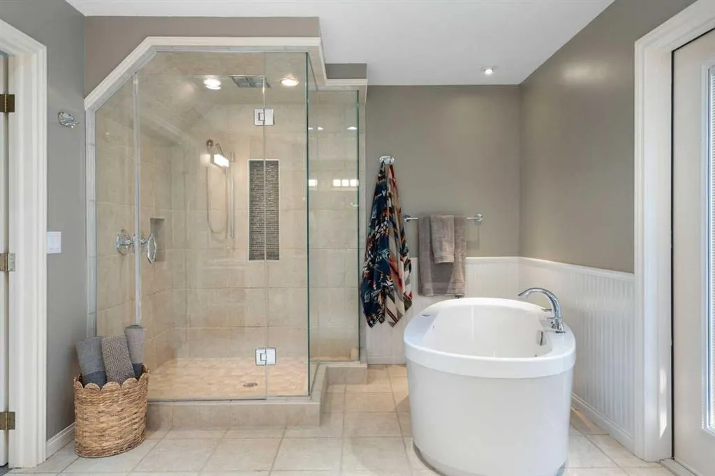 33038 Township Road 272