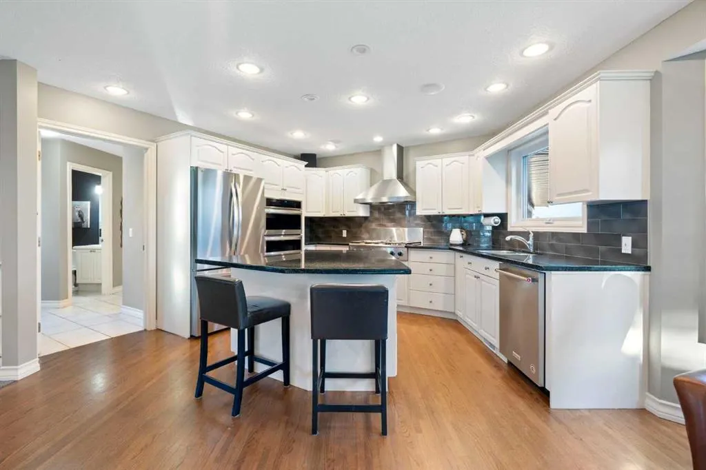 33038 Township Road 272