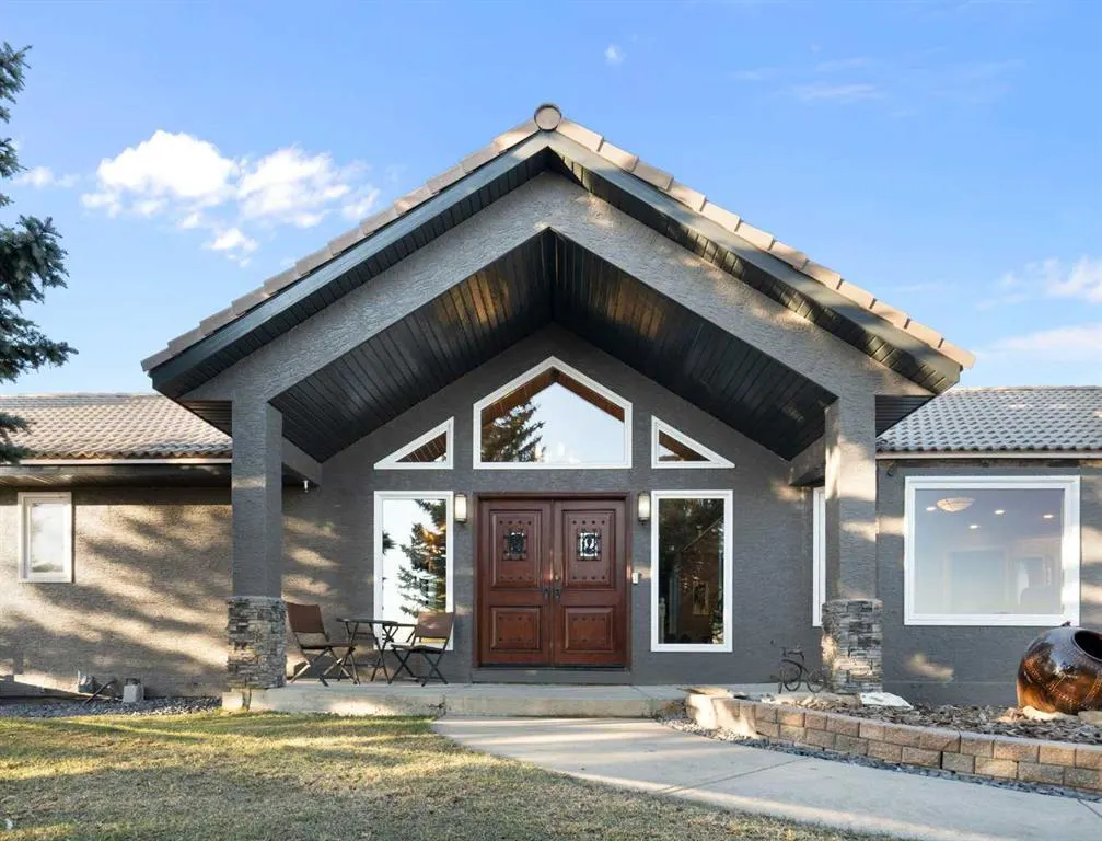 33038 Township Road 272