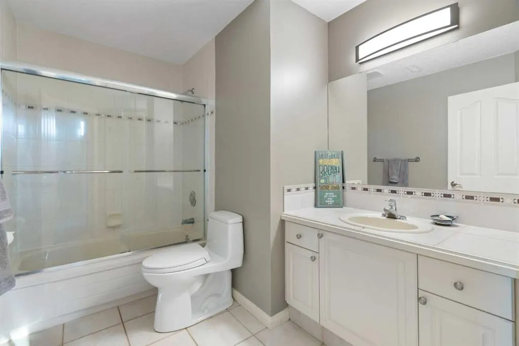 33038 Township Road 272