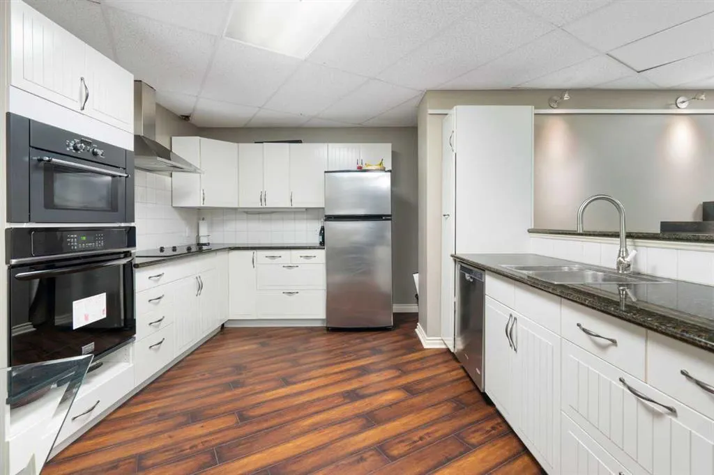 33038 Township Road 272