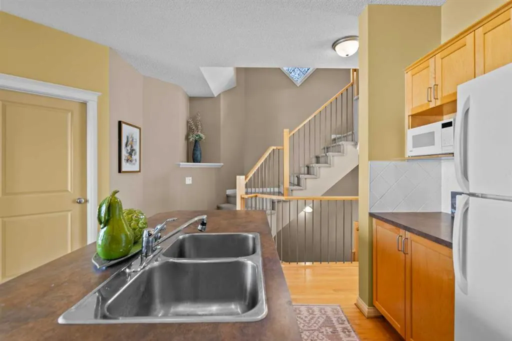 147 Hampstead Green NW