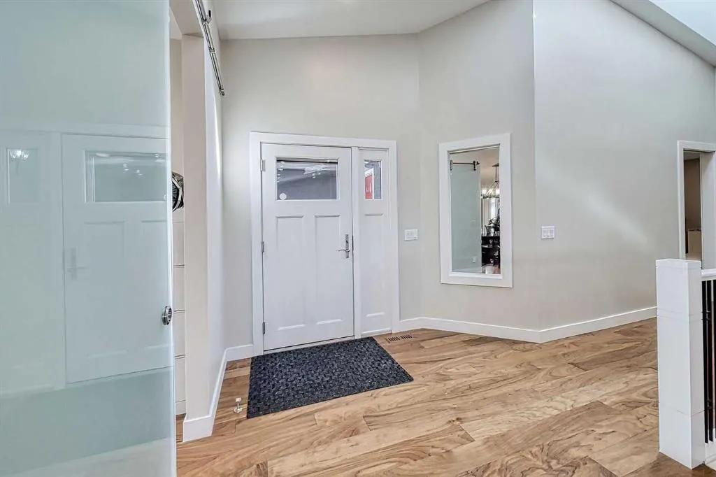 180 Arbour Glen Close NW