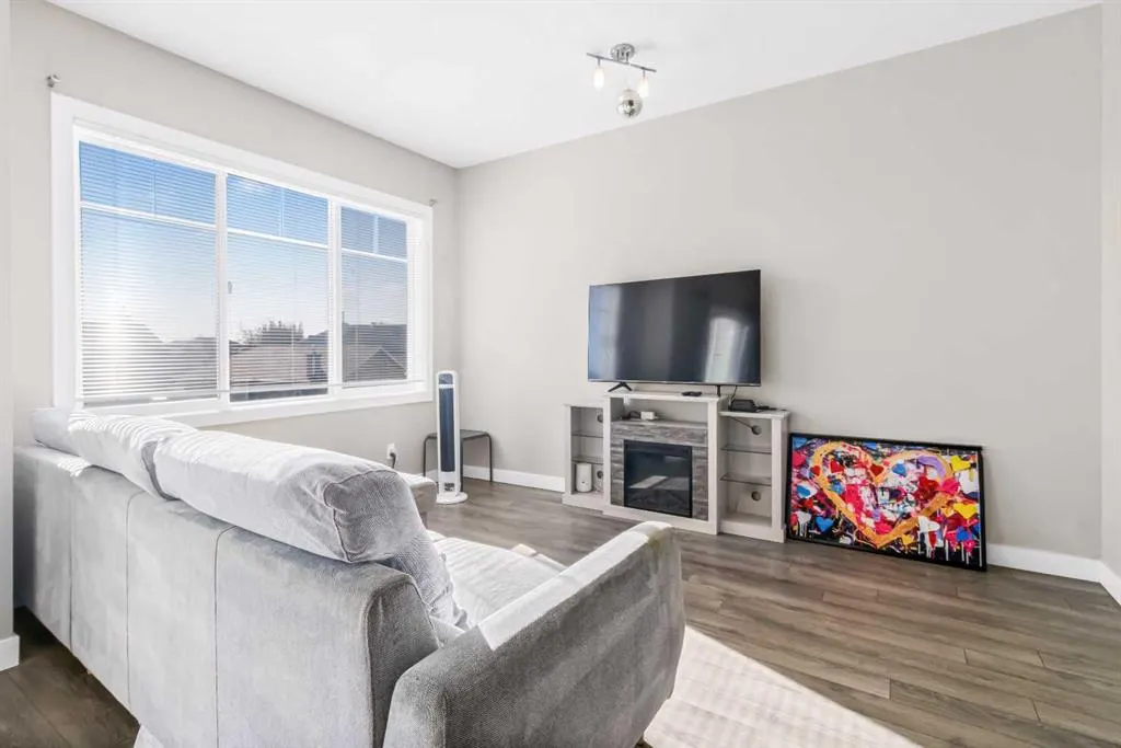 333 Taralake Way NE, #5105