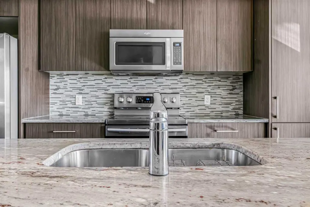 333 Taralake Way NE, #5105