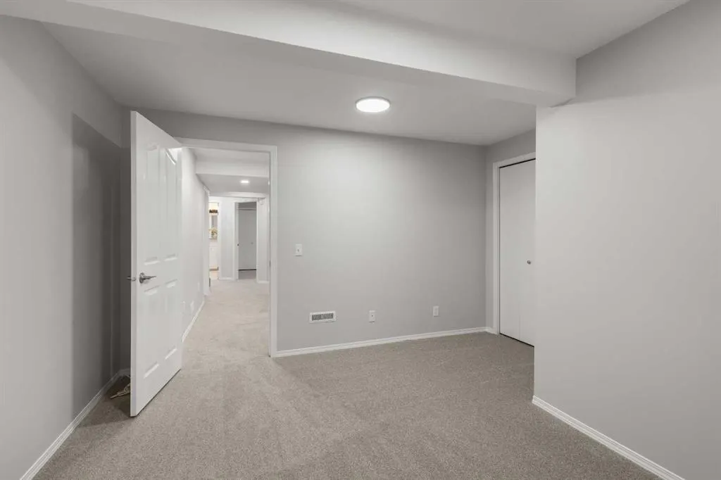 11 Bridlewood Road SW