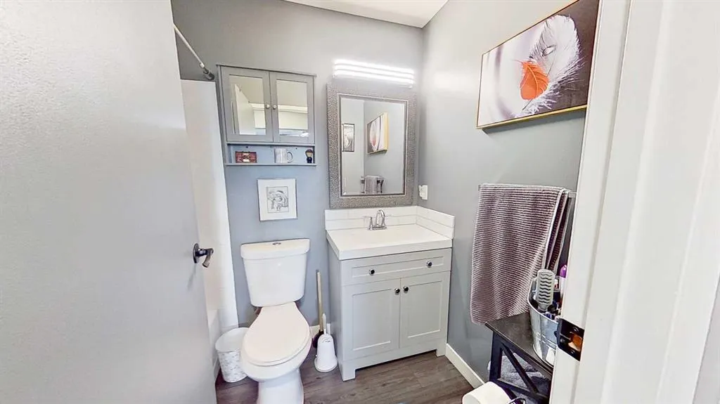 11 Dover Point SE, #406