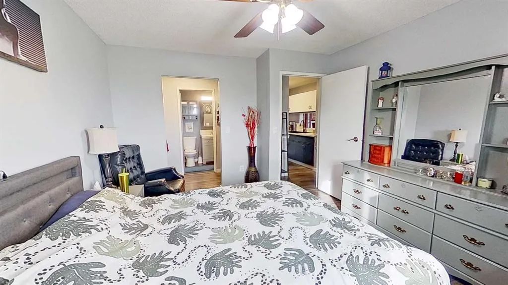 11 Dover Point SE, #406