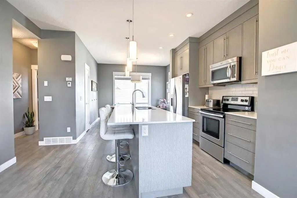 111 Rainbow Falls Gate, #11