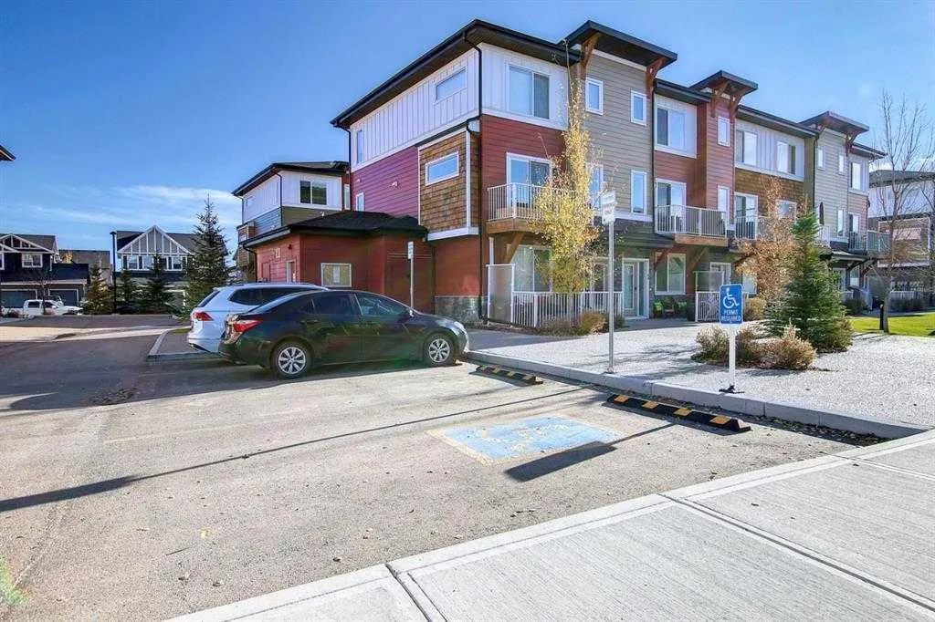 111 Rainbow Falls Gate, #11