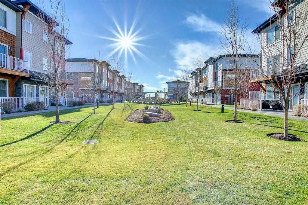 111 Rainbow Falls Gate, #11