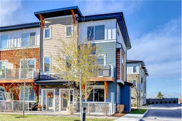 111 Rainbow Falls Gate, #11