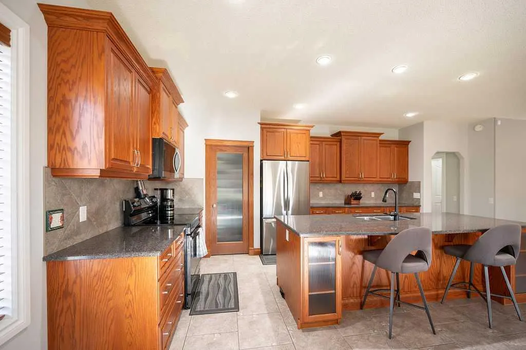 22252 Township Road 505