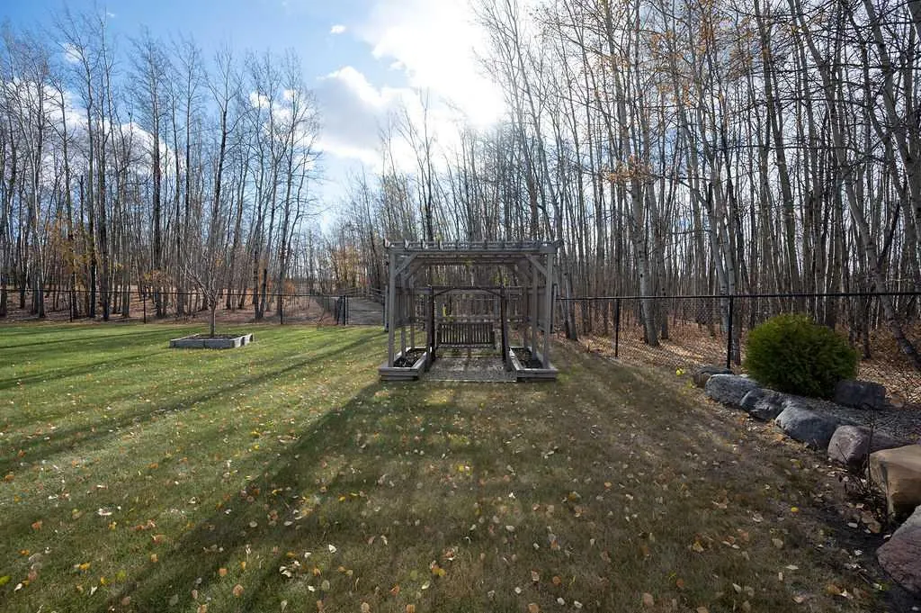 22252 Township Road 505