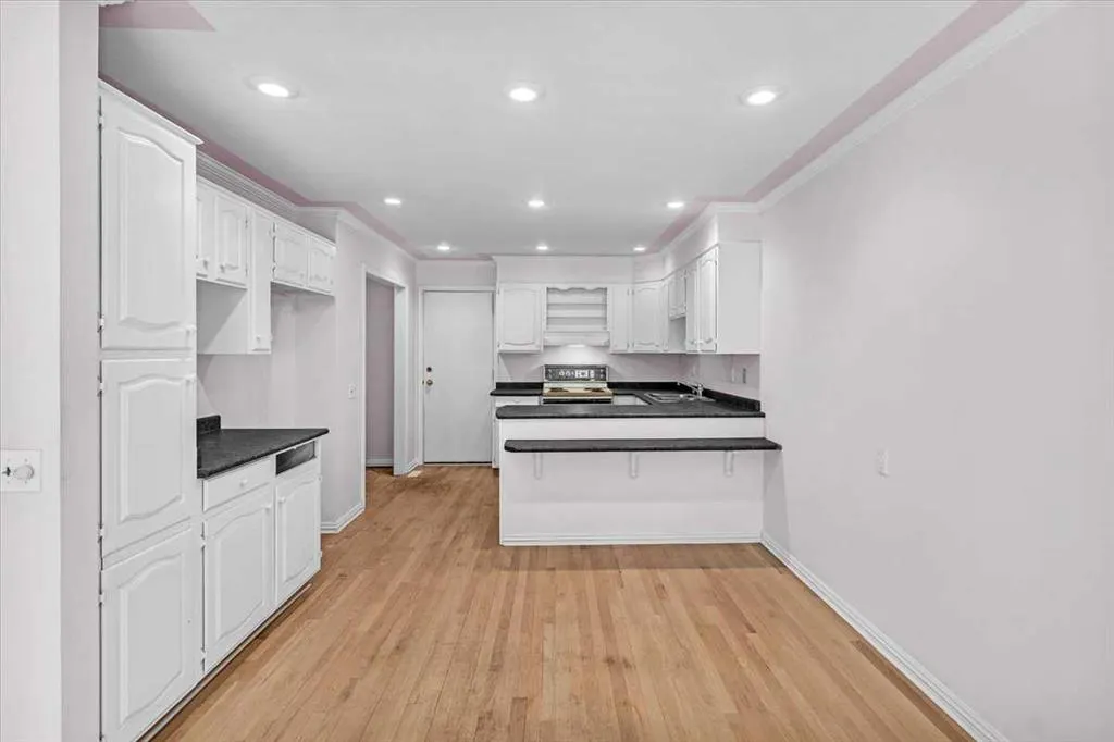 1815 Varsity Estates Drive NW, #24