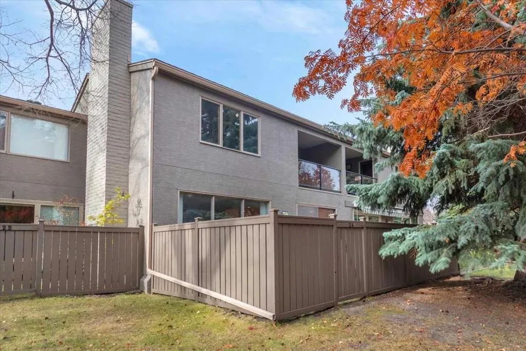 1815 Varsity Estates Drive NW, #24