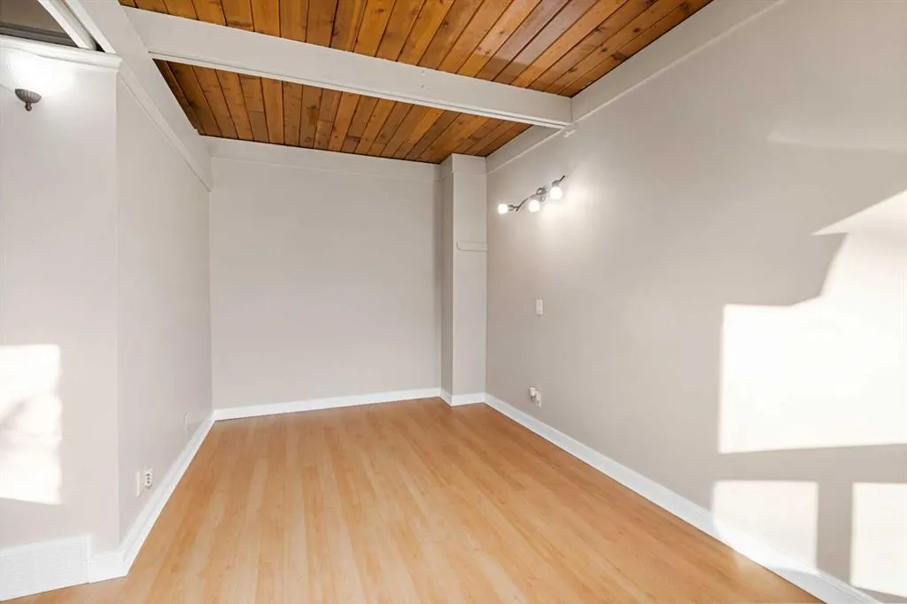 11010 Bonaventure Drive SE, #201