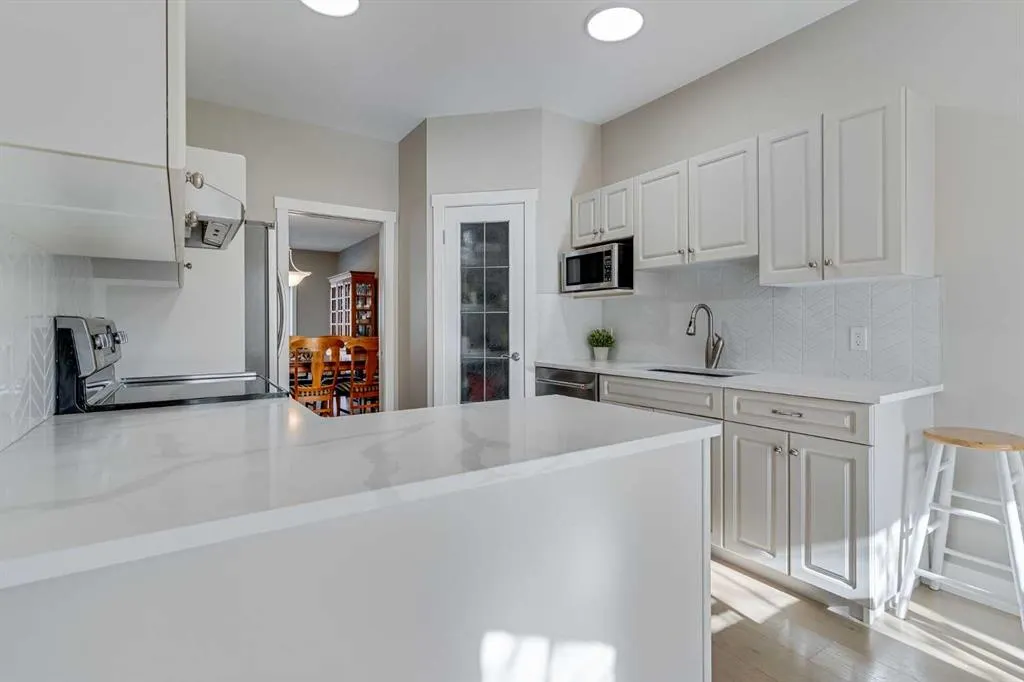 84 Shannon Estates Terrace SW