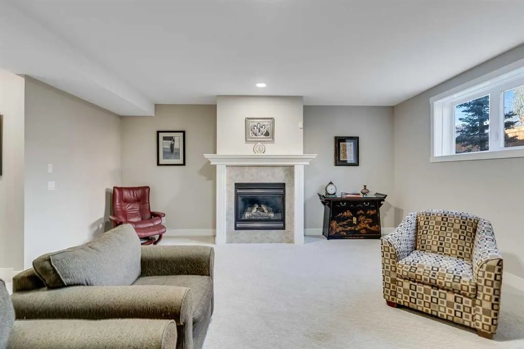 84 Shannon Estates Terrace SW